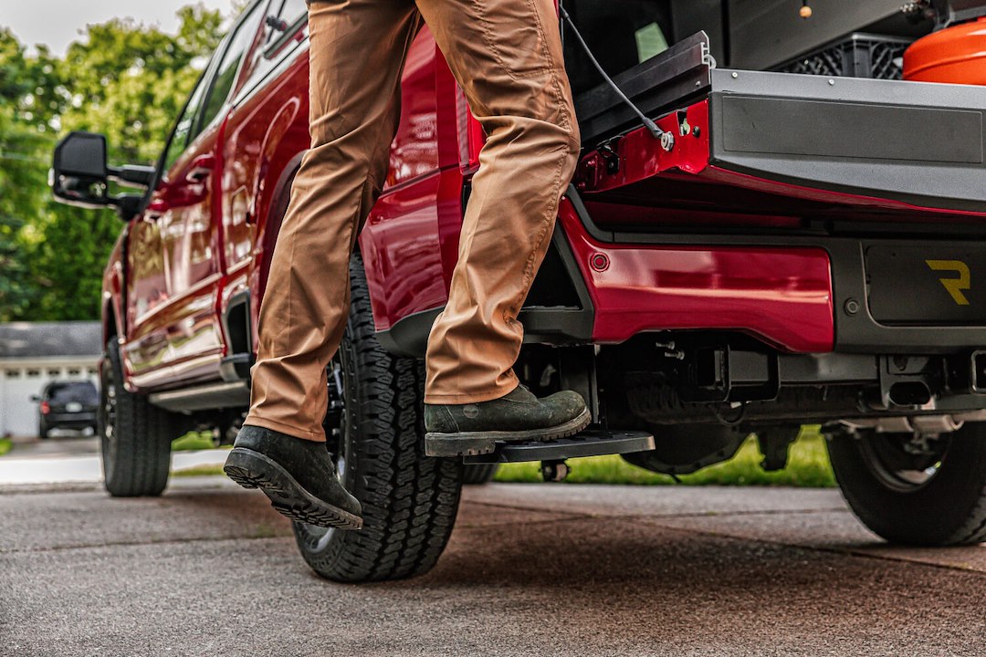 Product of Amp Research 75330-01a Truck Step