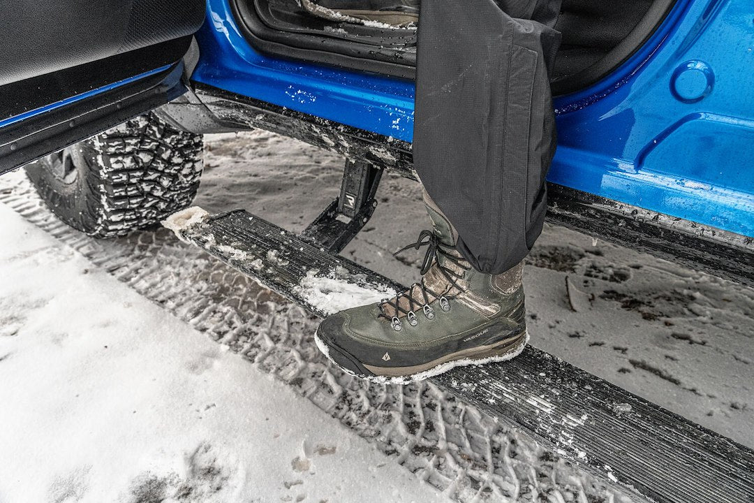 Product of Amp Research 78240-01a Running Board