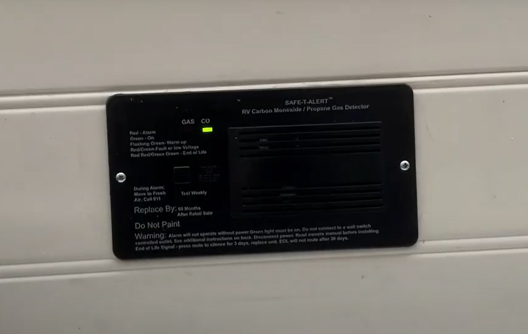 Product of Mti Industry 25-742-Bl-Tr Carbon Monoxide/ Propane Leak Detector