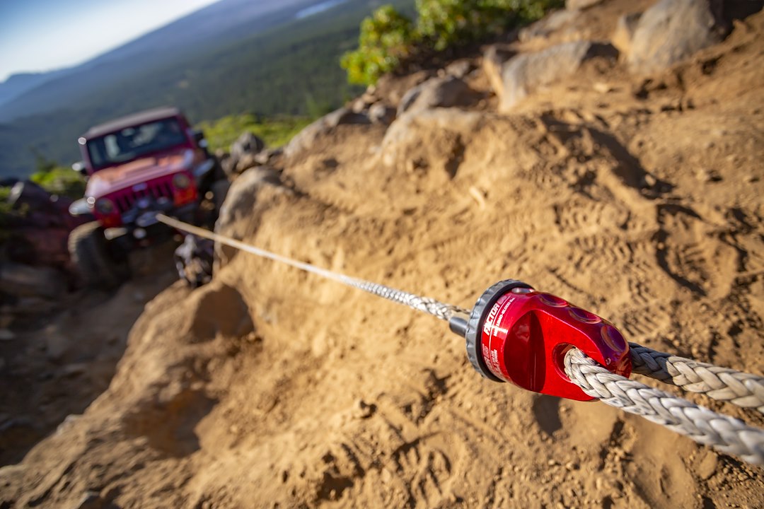 Product of Factor 55 00015-02 Winch Cable Shackle Mount