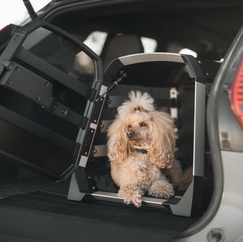 Thule 770006 Dog Box