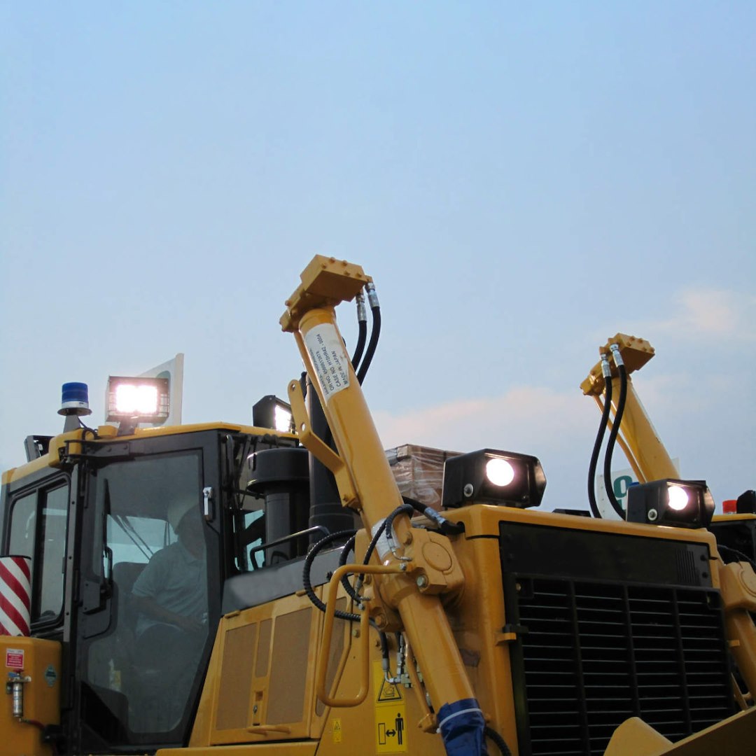 Product of J.W. Speaker 0557921 Work Light