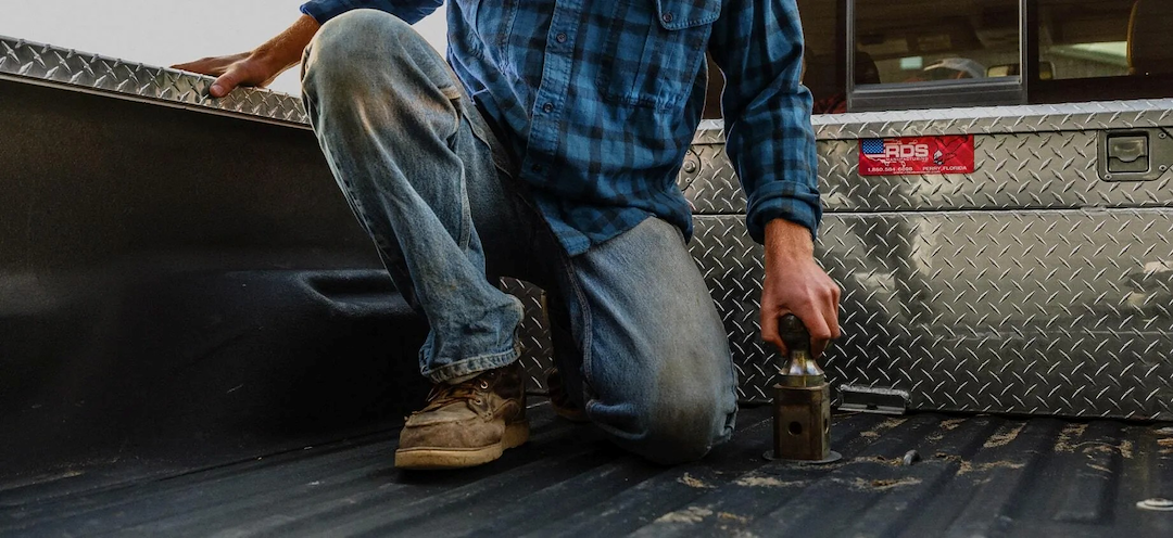 B&W Trailer Hitches Gnrm1394 Gooseneck Trailer Hitch Rail||gnrm1050_1.Png||86||b94gnrm1394||1742926