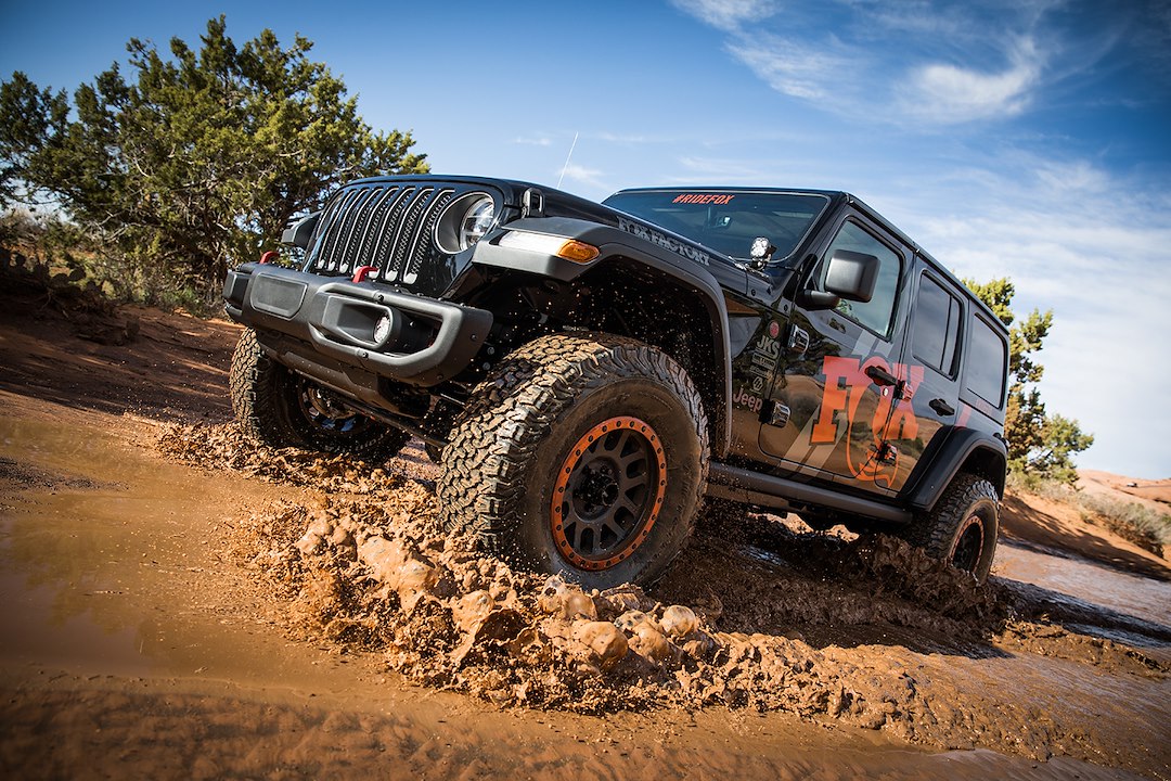 Fox Shocks 983-02-148 Steering Stabilizer||fox-Stock-Photo-Jeep-Jl-E.Jpg||90||f7598302148||1257031