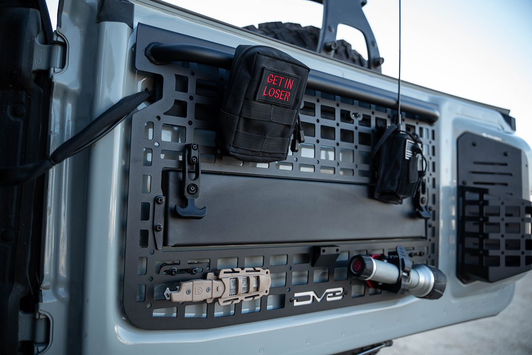 Dv8 Offroad Mpbr-02 Molle Cargo Panel||2021-2023-Ford-Bronco-Tailgate-Molle-Panel_Installed-11.Jpg||95||dv8mpbr02||1628111