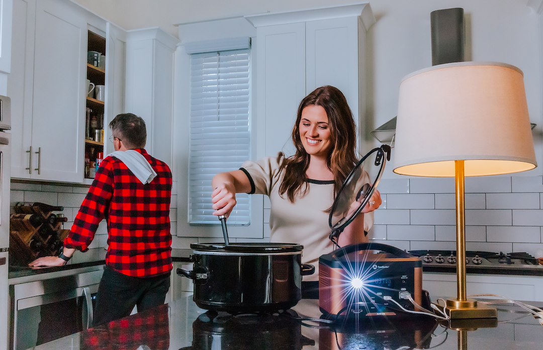 Product of Southwire Corp. 53252 Portable Power Bank