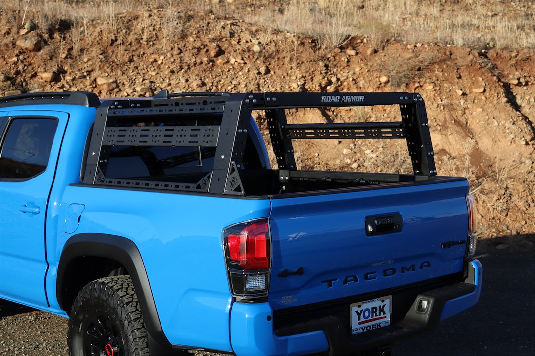 Product of Road Armor 520BRS52B-OVLD 800 Pound Static/ 425 Dynamic Pound Yes Steel Ladder Rack