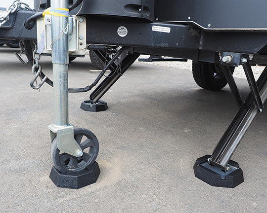 Snappad Donut20 Trailer Tongue Jack Wheel Chock||donut20_2.Jpg||87||snpdonut20||2260651