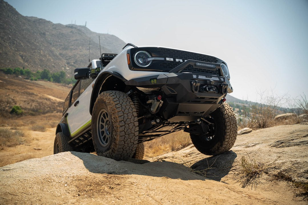 Dv8 Offroad Spbr-07 Skid Plate||2021-2024-Ford-Bronco-Low-Pro-Skid-Plate-Installed-2.Jpg||92||dv8spbr07||1628972
