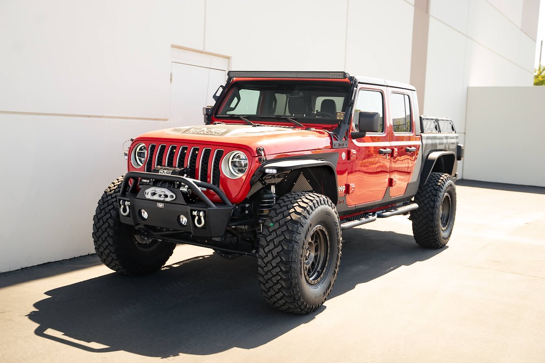 Dv8 Offroad Srgl-08 Nerf Bar||2020-2023-Jeep-Gladiator-Jt-Oe-Plus-Side-Ste_Installed-3.Jpg||95||dv8srgl08||1629217