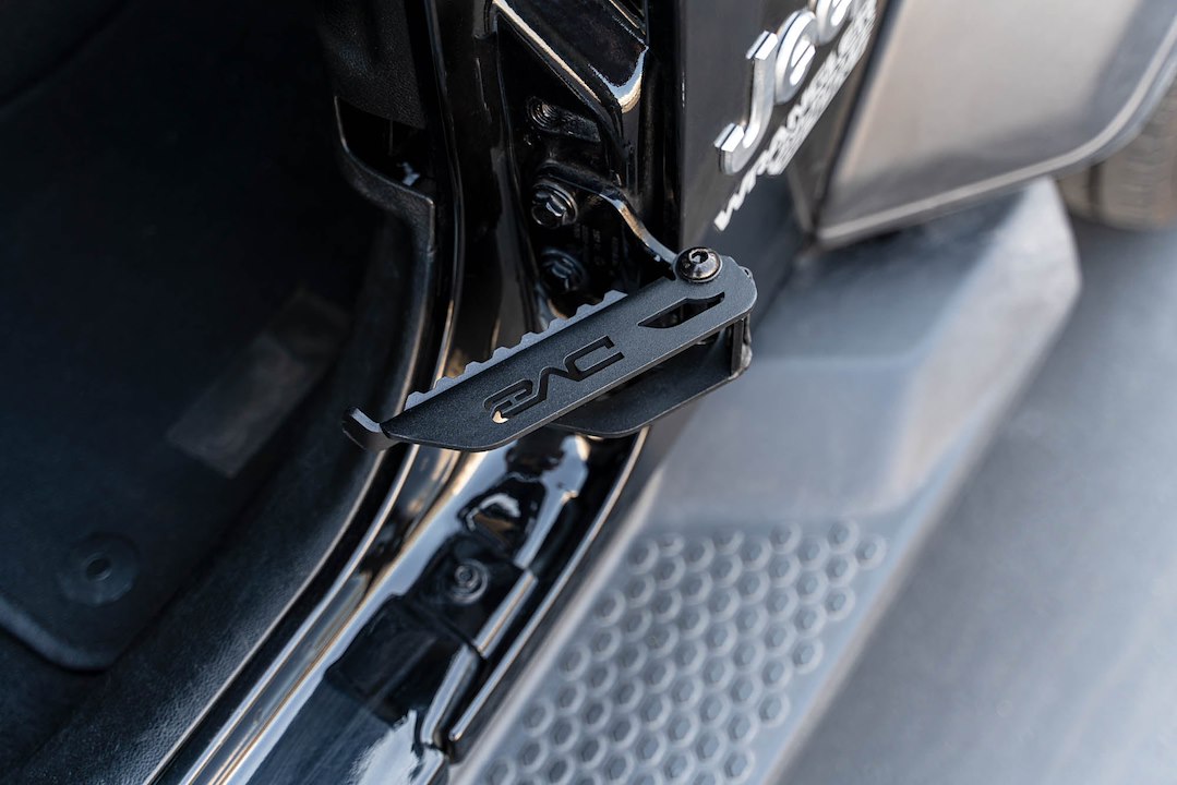 Dv8 Offroad Stjl-05 Foot Peg||2007-2023-Jeep-Wrangler-Jk-Jl-Gladiator-Jt-Foot-Pegs_Installed-08.Jpg||95||dv8stjl05||1629383