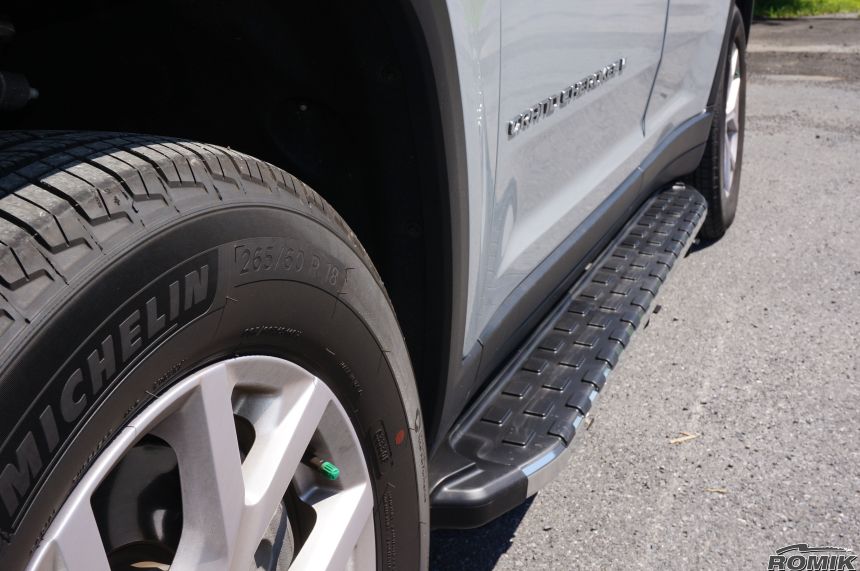 Product of Romik USA 51317418 REC Series Running Board