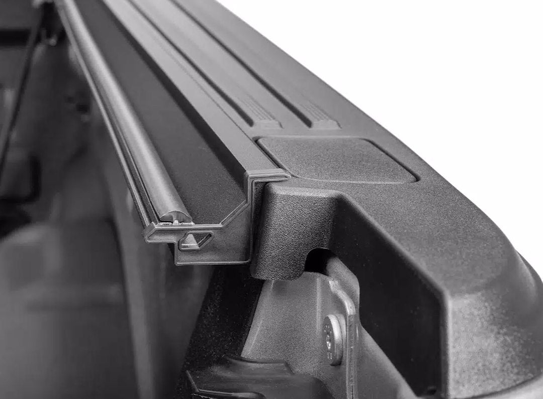 Bak Industries 80337rk Tonneau Cover||revlvx4ts_Tonneau Cover_T-Slots_7.Jpg||92||b6580337rk||1768720