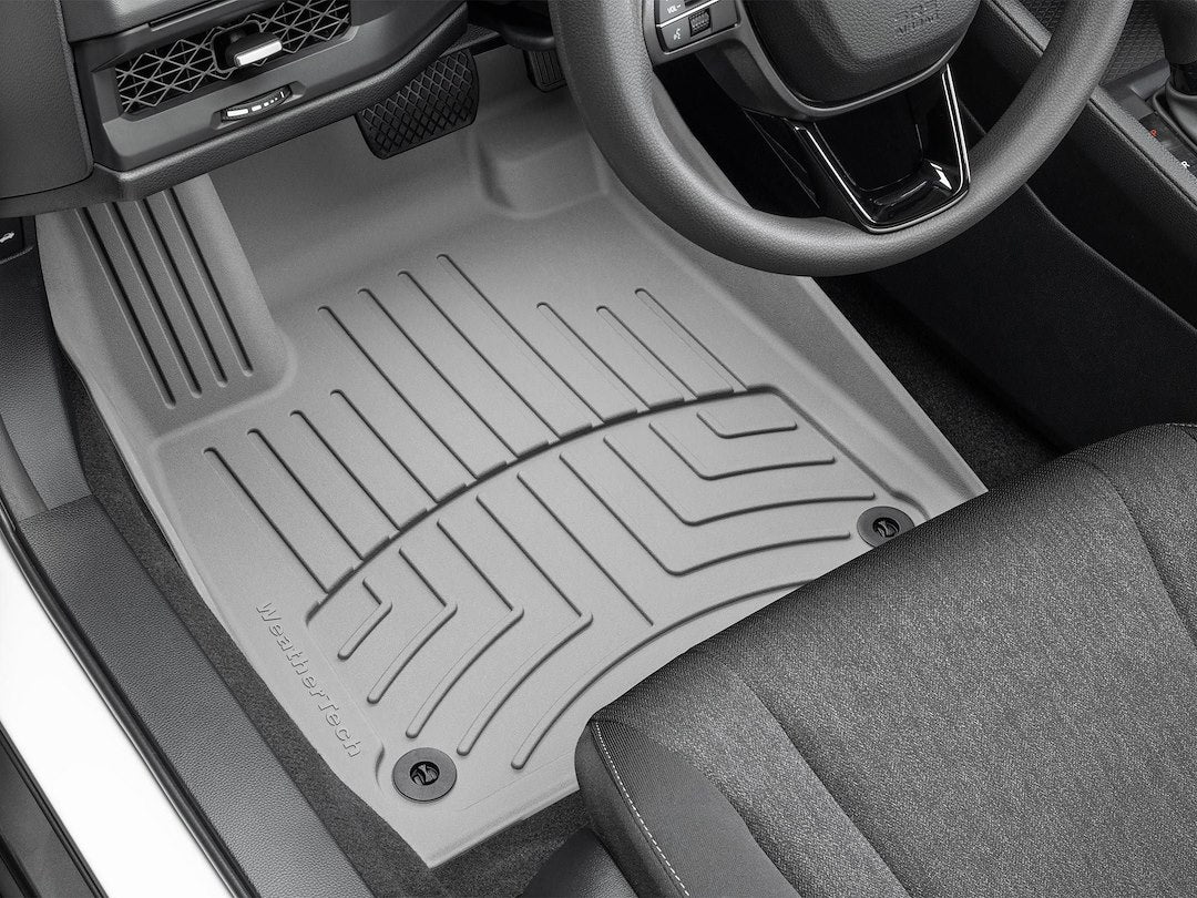 Weathertech (Usa) 4618001im Floor Liner||4618001im_1.Jpg||86||w244618001im||1504825