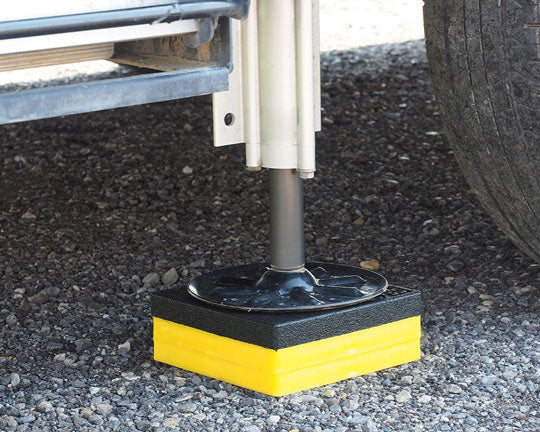 Snappad Cap1 Trailer Stabilizer Jack Stand Pad||cap1_5.Jpg||90||snpcap1||1330987