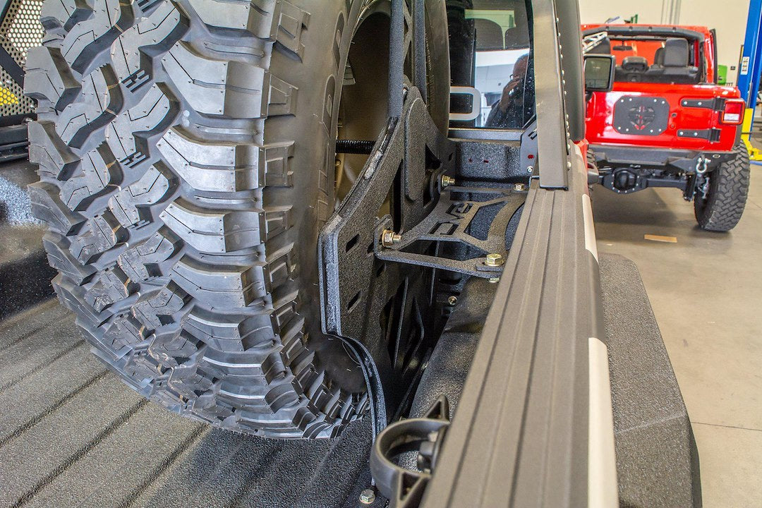 Dv8 Offroad Tcgl-02 Spare Tire Carrier||2020-21-Jeep-Gladiator-Jt-Stand-Up-Spare-Tire-Mount-Dv8-Offroad-Tcgl-02-8.Jpg||92||dv8tcgl02||1629432