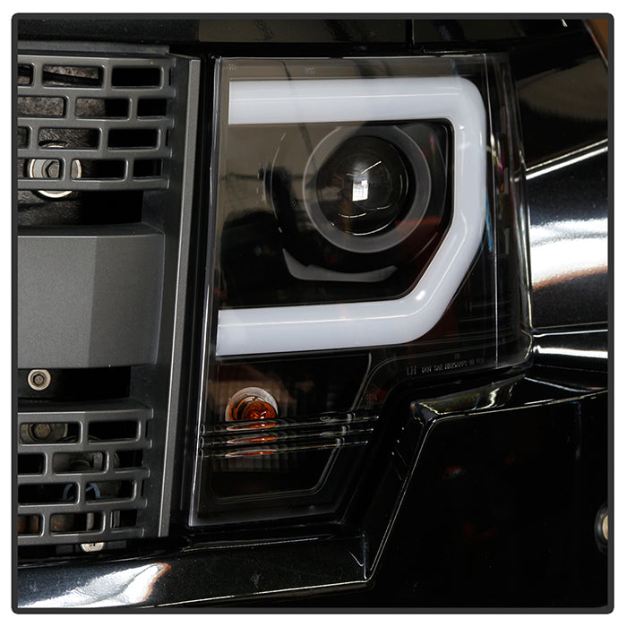 Product of Spyder Automotive 5077592 Headlight Assembly