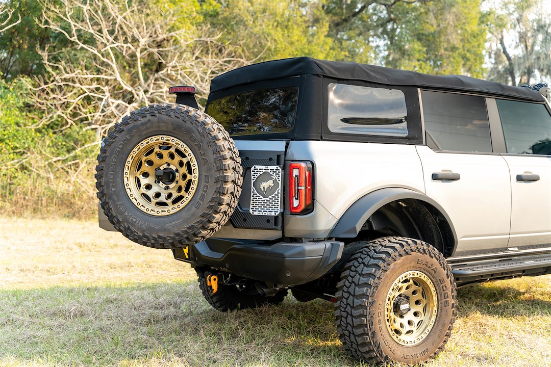 Havoc Offroad Hfb-05-019 Spare Tire Carrier||hfb-05-019_Lifestyle_G.Jpg||95||o32hfb05019||1644733