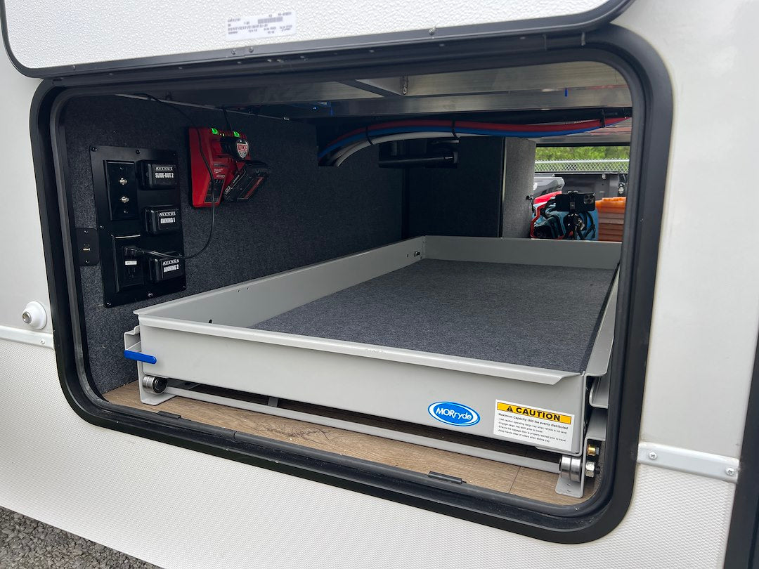 Mor/Ryde Ctg60-3348w Cargo Slide||cargo Tray 60_Lifestyle.Jpg||87||m6rctg603348w||1778629