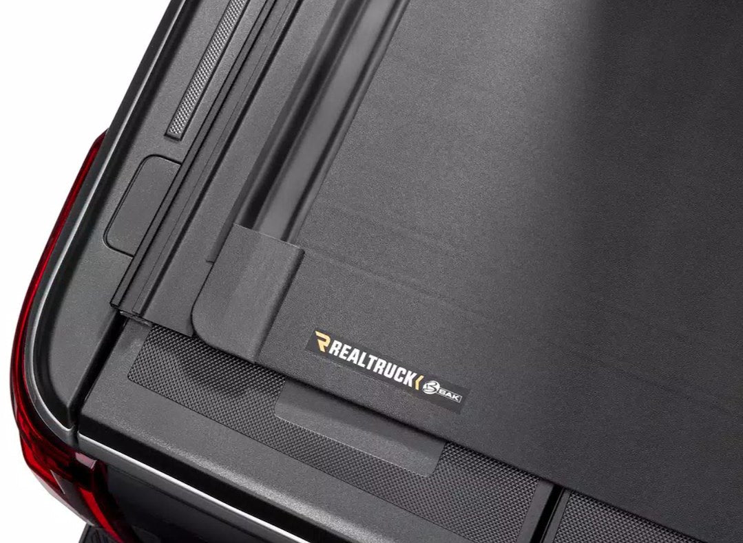 Bak Industries 80338rk Tonneau Cover||revlvx4ts_Tonneau Cover_T-Slots_11.Jpg||95||b6580338rk||1768736