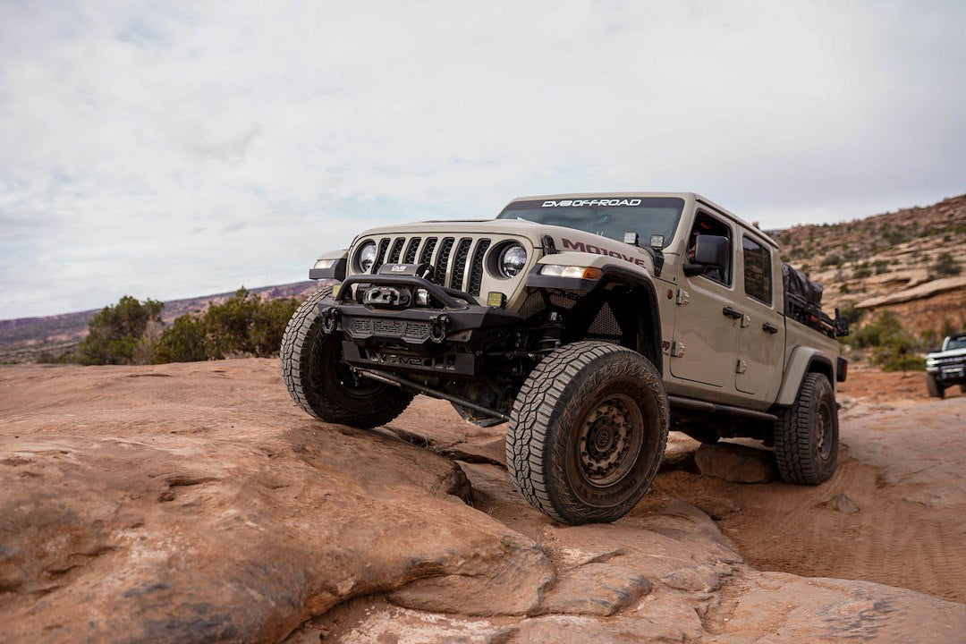 Dv8 Offroad Infend-06fb Inner Fender||off-Road-Jeep-Wrangler-Jl-_-Gladiator-Jt-Front-Inner-Fenders-2.Jpg||91||dv8infend06fb||1627761