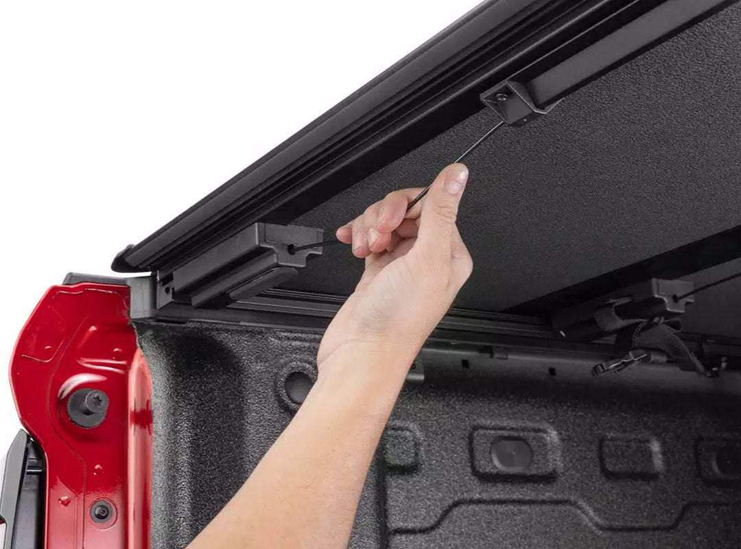 Bak Industries 448447 Tonneau Cover||bakflipmx4_Tonneau Cover_448_Red_10.Jpg||95||b65448447||1769988