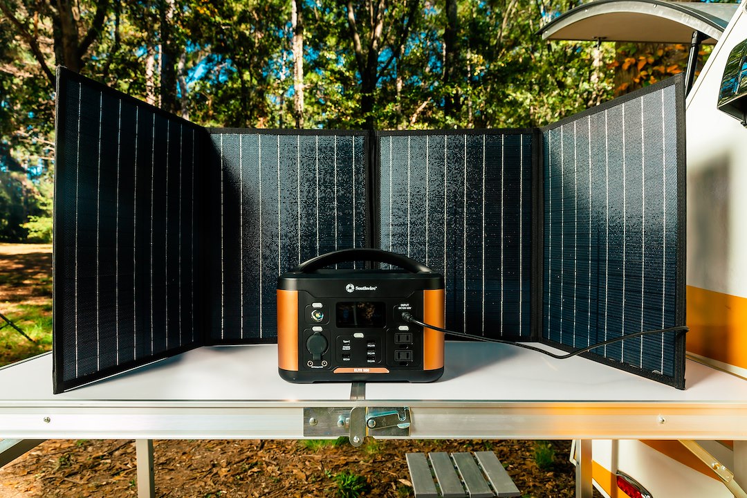 Product of Southwire Corp. 53252 Portable Power Bank