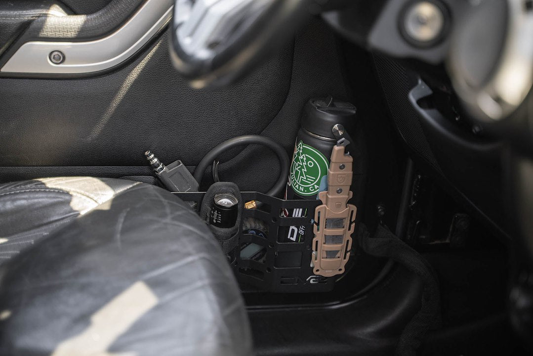 Dv8 Offroad Mpjk-05 Molle Cargo Panel||2011-2018-Jeep-Wrangler-Jk-Front-Door-Pocket-Molle-Panels-Installed-5.Jpg||93||dv8mpjk05||1628244