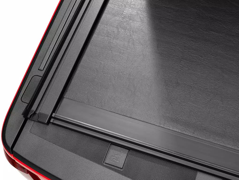Roll-N-Lock 133m-Xt Tonneau Cover||845m-Xt_6.Jpg||91||r75133mxt||2330337