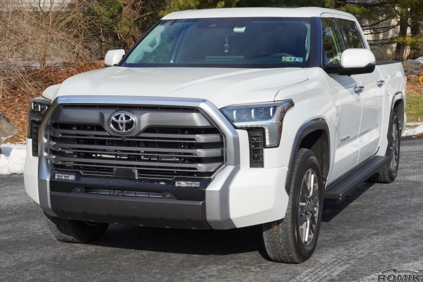 Product of Romik USA 81728419 ROF Series Running Board