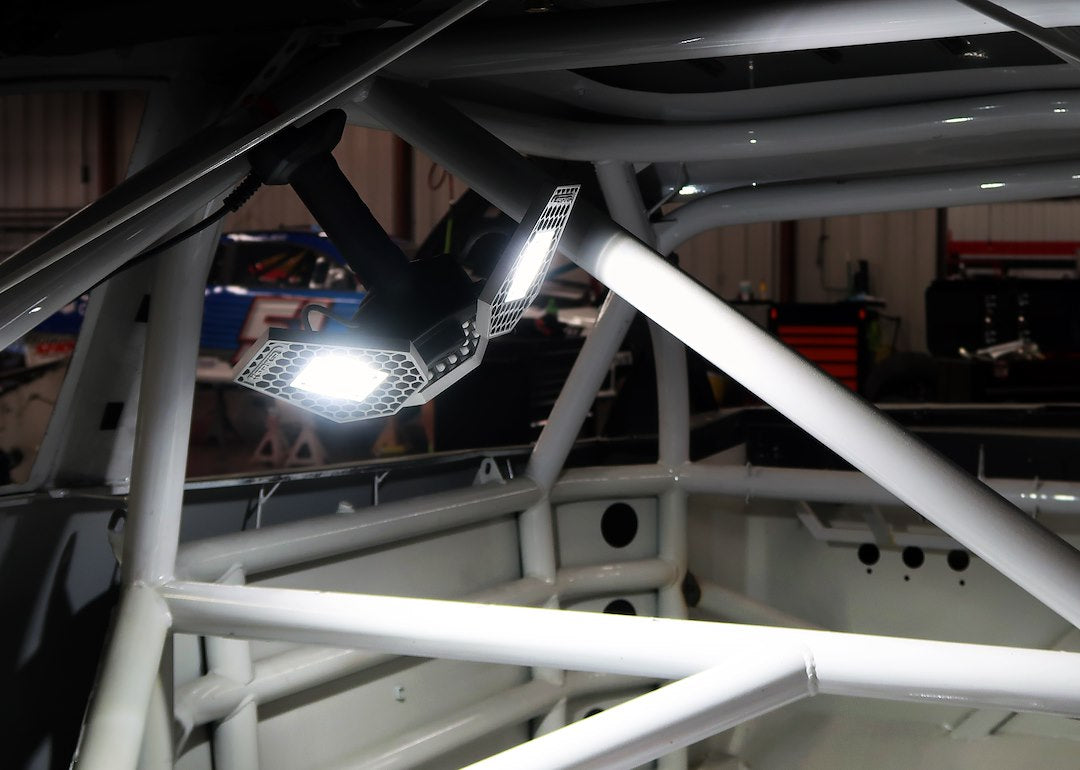 Stkr Concepts 00177 Flashlight||stkr_Trilight-Shoplight_Hanging-Tool.Jpg||95||s8k00177||1269515