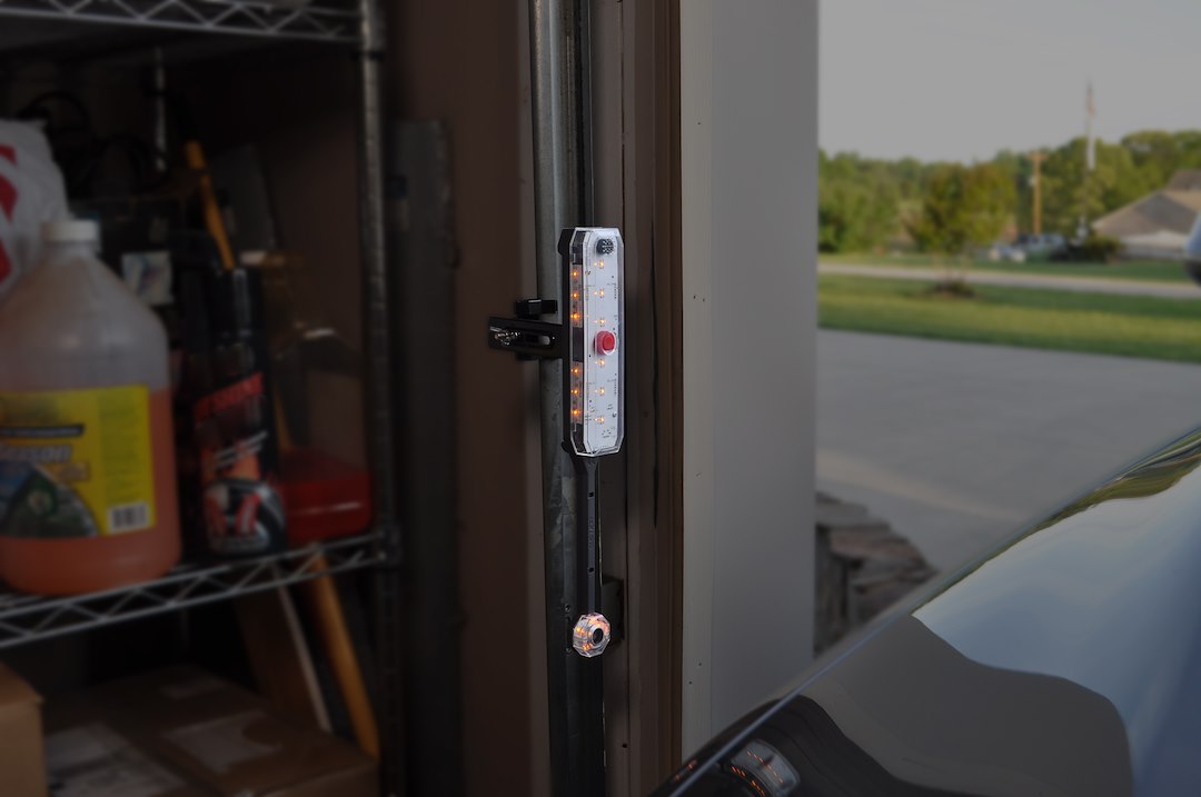 Stkr Concepts 00135 Parking Aid Sensor||side_Garage_Parking_Sensor-1_By_Stkr_Concepts_2.Jpg||94||s8k00135||1180941