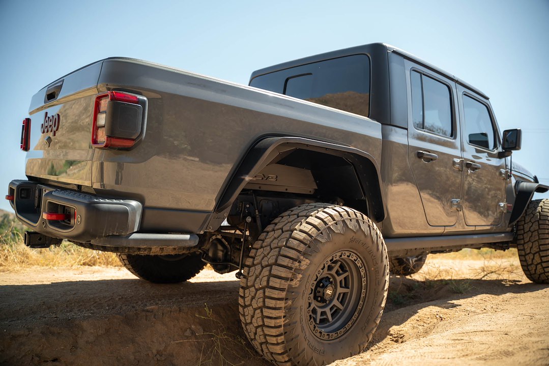 Dv8 Offroad Infend-07rb Inner Fender||jeep-Gladiator-Jt-Rear-Inner-Fenders-Installed-9.Jpg||92||dv8infend07rb||1627787