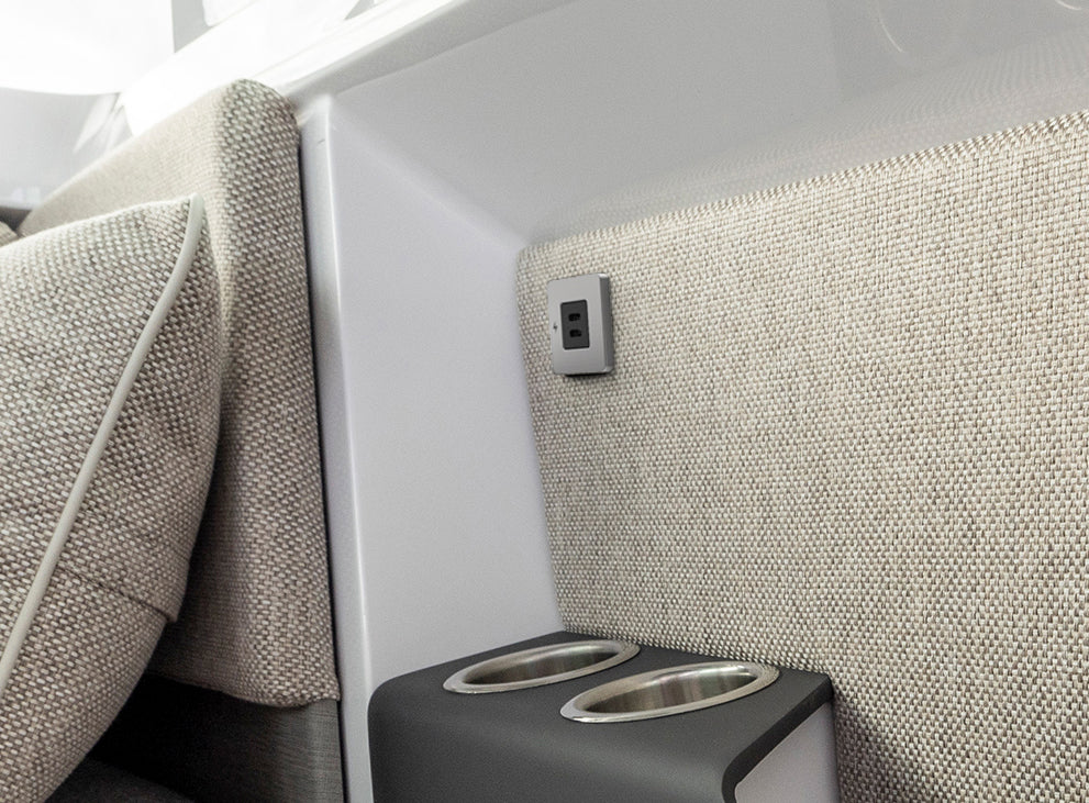 Scanstrut Sc-Tile-21 Usb Outlet||scanstrut Tile Sc-Tile-21 Cropped Ibi.Jpg||91||scasctile21||1744855