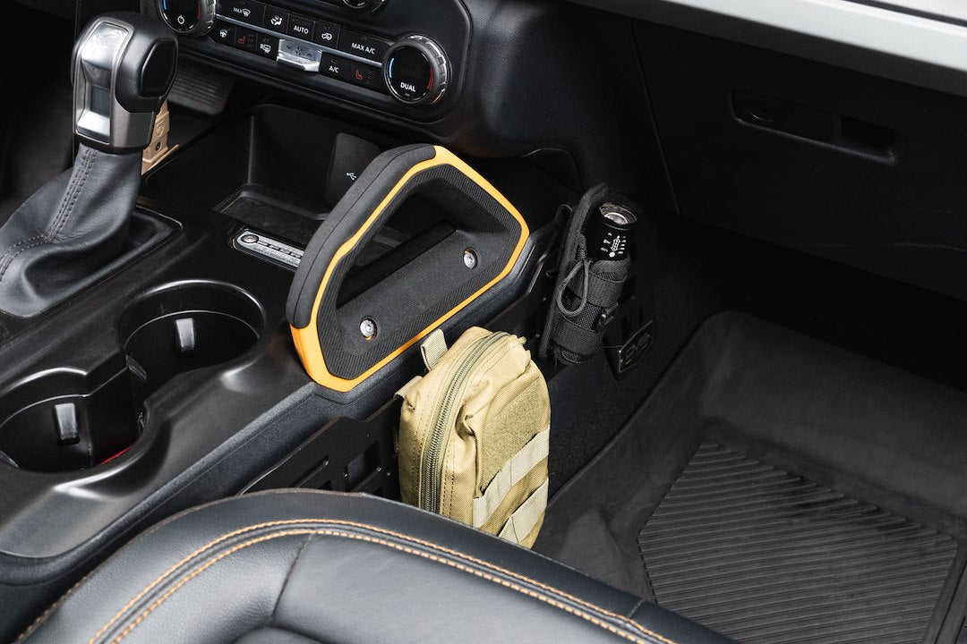 Dv8 Offroad Ccbr-02 Molle Cargo Panel||2021-2024-Ford-Bronco-Center-Console-Molle-Panels-Installed-4.Jpg||93||dv8ccbr02||1771288