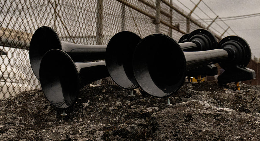 Horn Blasters Hk-S4-232 Air Horn||hk-S4-232_R.Jpg||90||hrnhks4029||1598716