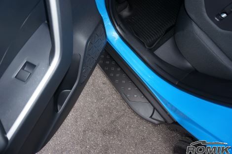 Product of Romik USA 61727419 RAL Series Running Board