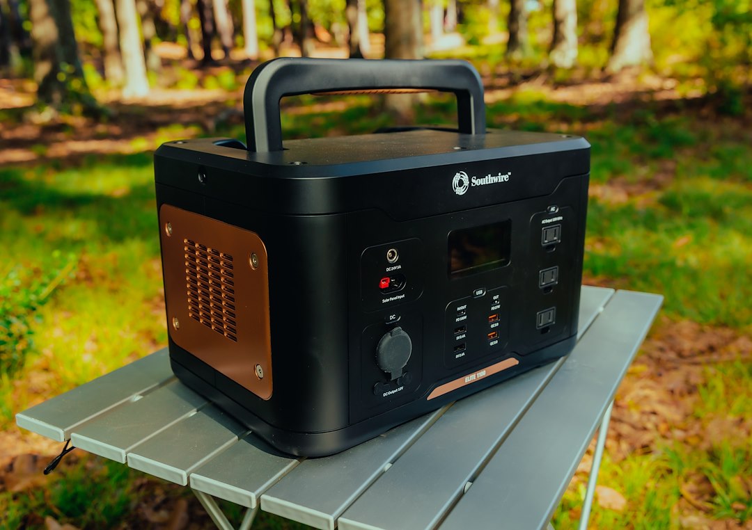 Product of Southwire Corp. 53253 Portable Power Bank