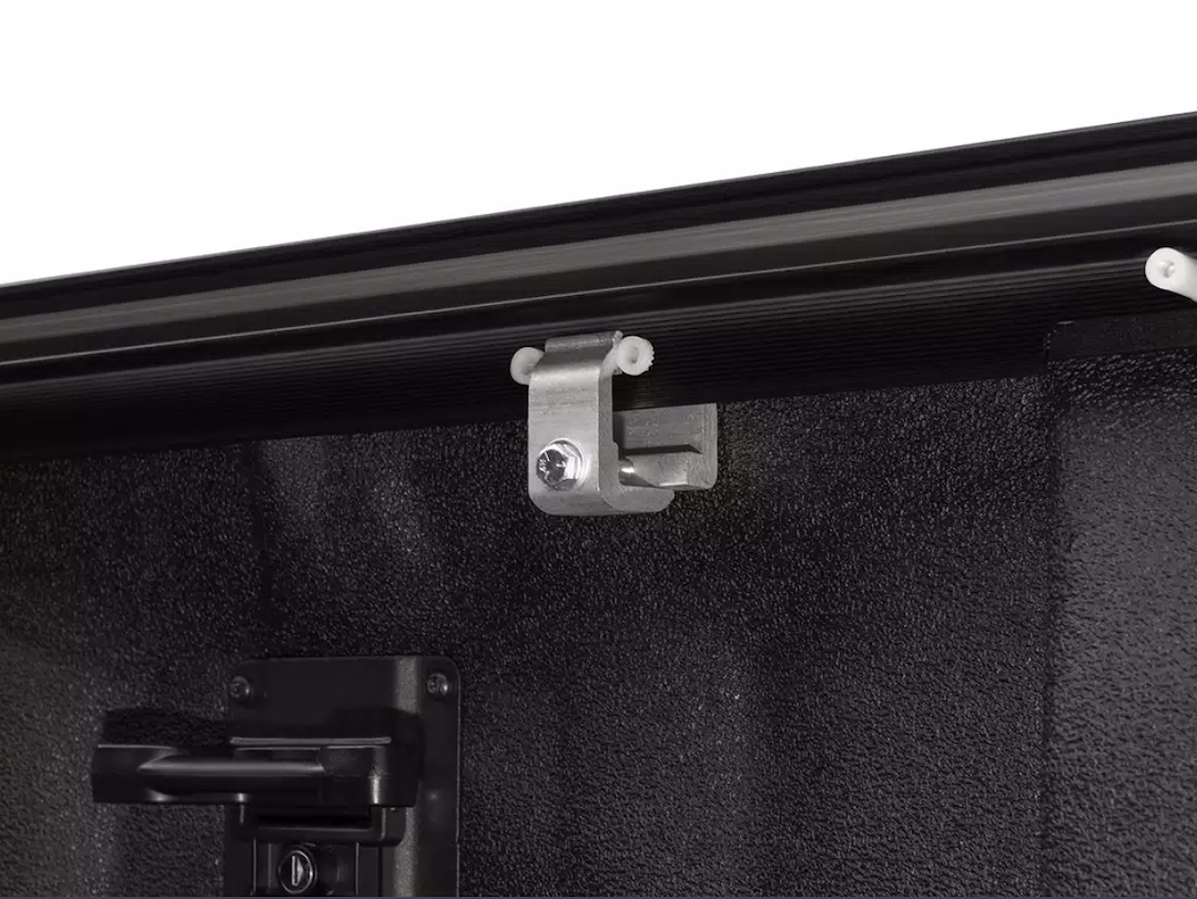 Retrax 90243 Tonneau Cover||90243_9.Png||94||rtx90243||2219006