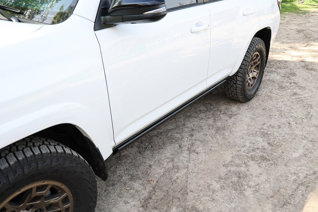 Go Rhino 20442568pc Running Board||gr_Lifestyle_4runner_E1_Electric_Boards_Retracted_200.Jpg||93||g2620442568pc||1325177