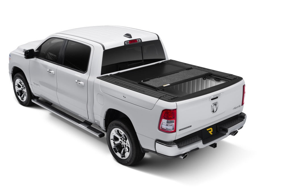 Undercover Ux32011 Tonneau Cover||uc_Ultraflex_19rambox_02half_Rt.Jpg||86||u19ux32011||1529135