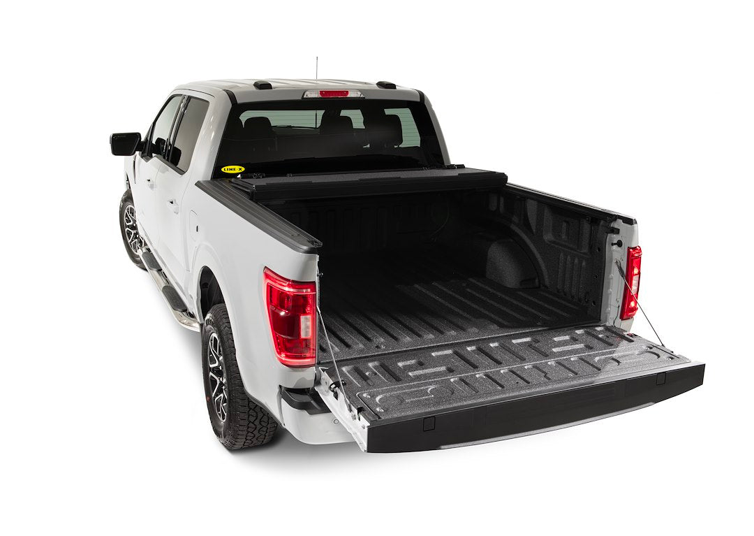 Line-X Accessories Tg97324 Tonneau Cover||dsc_7823_Final.Jpg||86||tgrtg97324||1509217