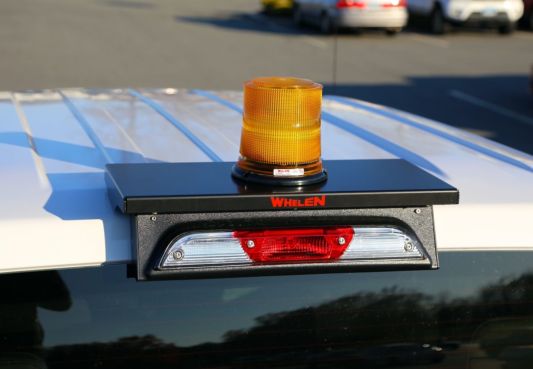 Whelen Engineering Company Qfford1s Warning Light Mount||qfford1s_2.Jpg||87||wheqfford1s||2127401