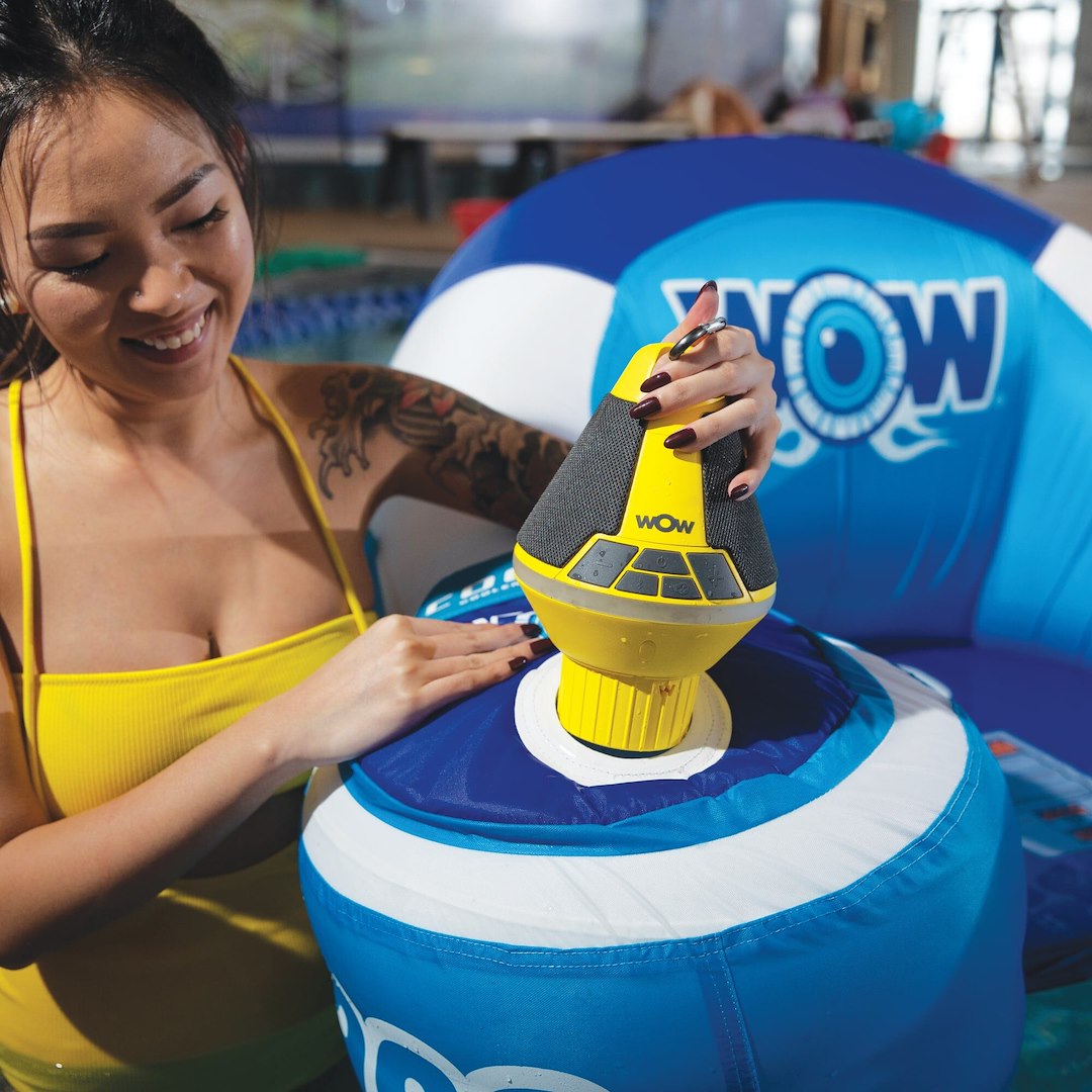 Product of World Of Watersports 19-9000 Speaker