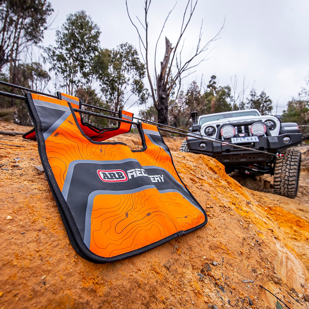 Product of Arb Rk9a Vehicle Recovery Kit