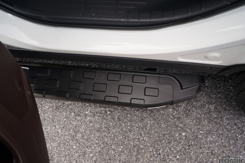 Product of Romik USA 51755419 REC Series Running Board