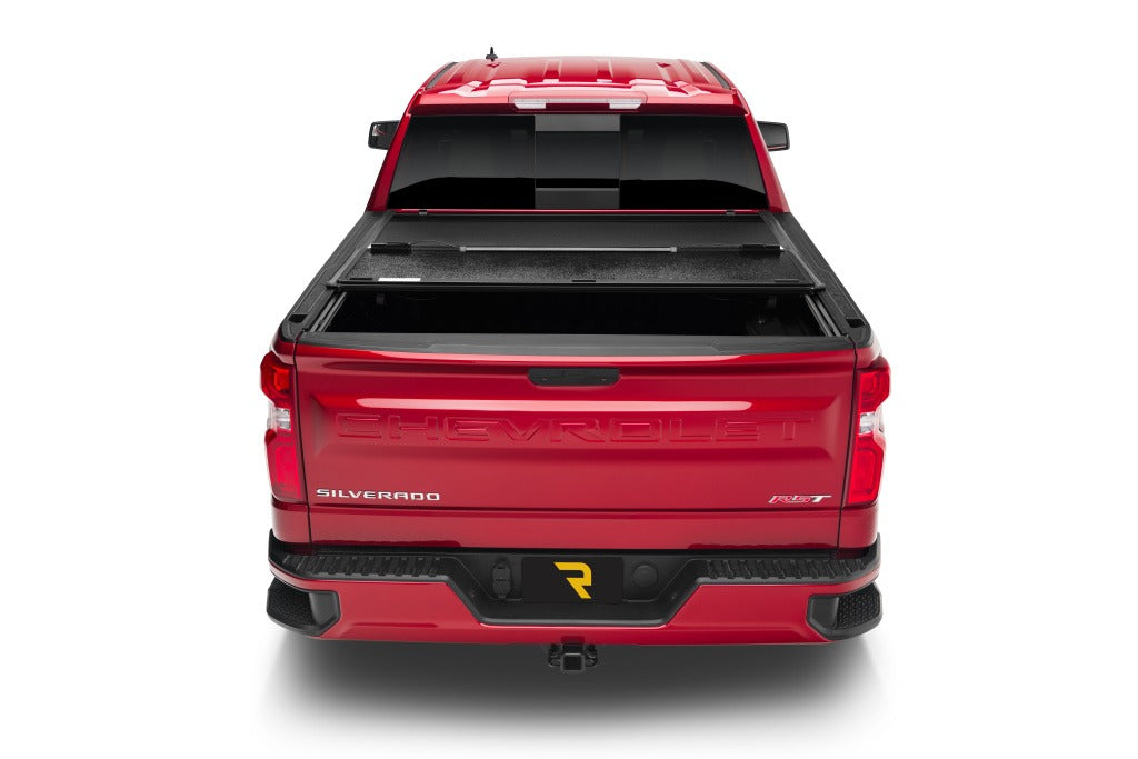 Undercover Ax12003 Tonneau Cover||uc_Armorflex_2019-Chevy-Red_Rear_02half_Rt.Jpg||92||u19ax12003||1530823