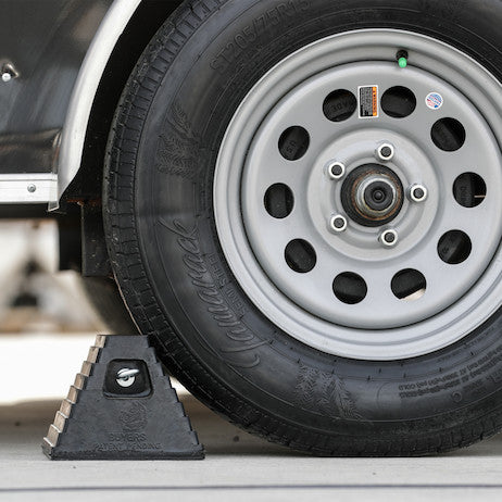 Buyers Products Wc6810l Wheel Chock||wc6810l_6.Jpg||91||b83wc6810l||955049
