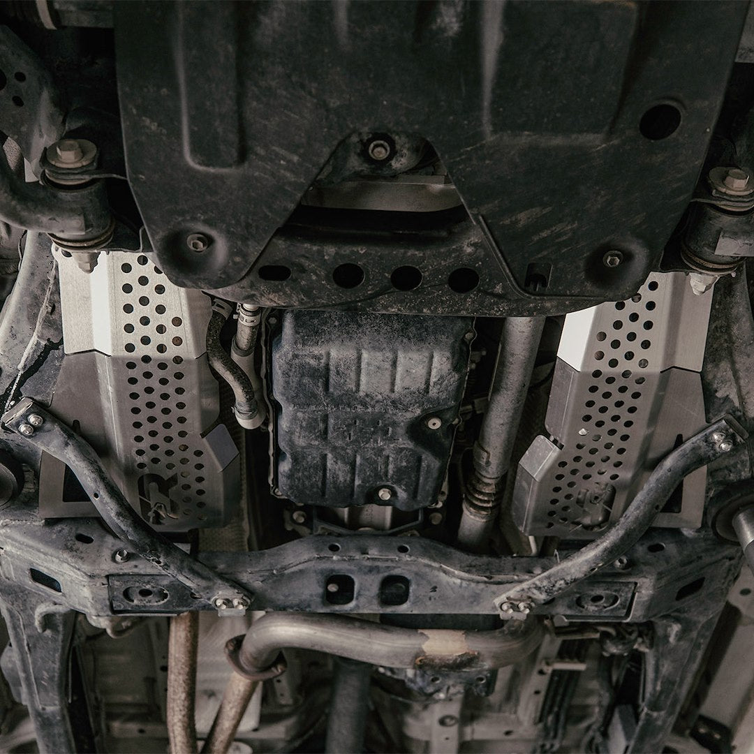 Cali Raised Led Cr3876 Catalytic Converter Anti Theft Device||cr3876_5.Jpg||90||crlcr3876||1490494
