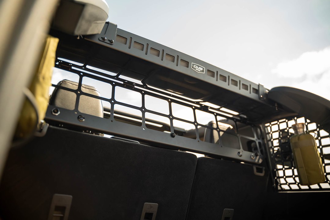 Dv8 Offroad Mpbr-10 Pet Barrier||2021-2024-Ford-Bronco-Dog-Barrier-Installed-8.Jpg||94||dv8mpbr10||1628185